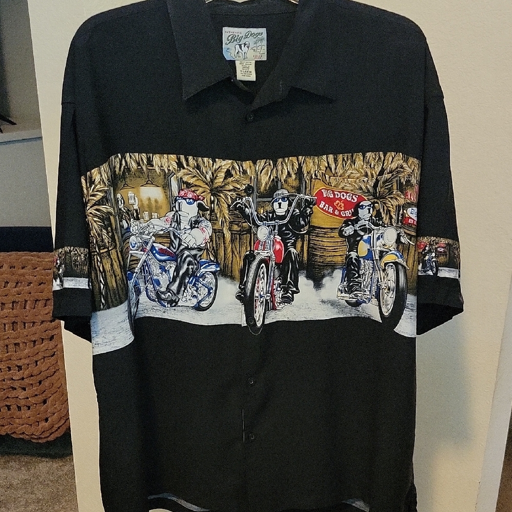 Big Dogs NWOT Black Motorcycle Button Down Shirt....Size XL